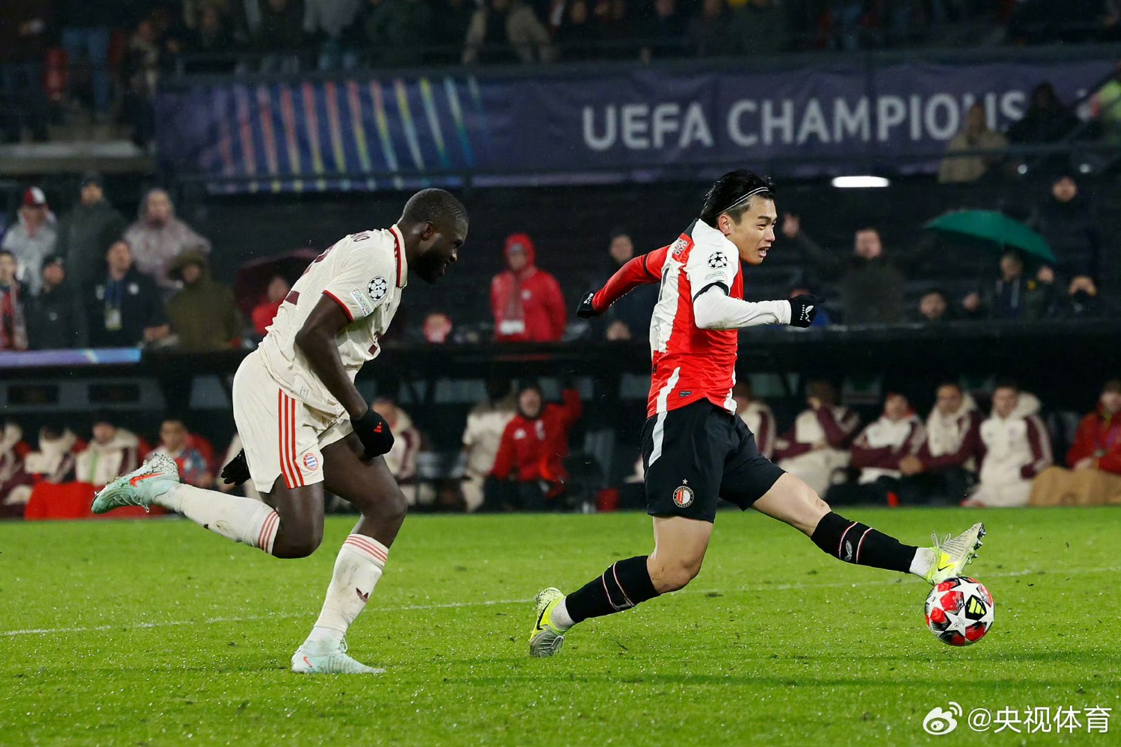 韩国险胜拜仁，萨拉赫点燃赛场