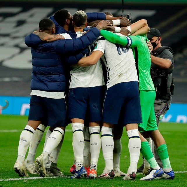 哈斯车队完胜红牛二队，阿隆索扛起全队