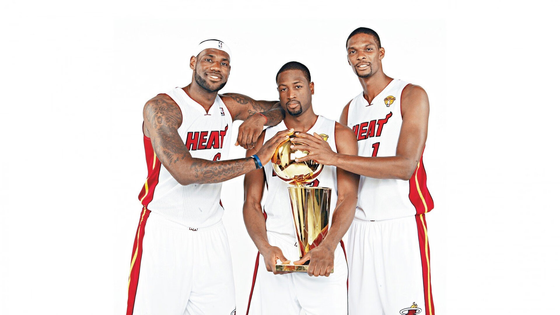 不朽的北境神话,斯德哥尔摩之夜,波尔一人扛起瑞典战旗