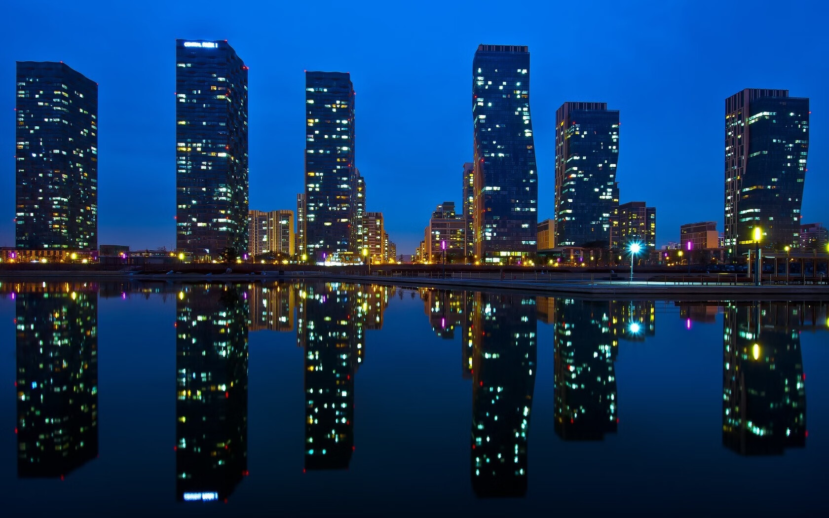 征服麦迪逊，西亚卡姆拉满评分之夜，尼克斯的新心脏如何跳动